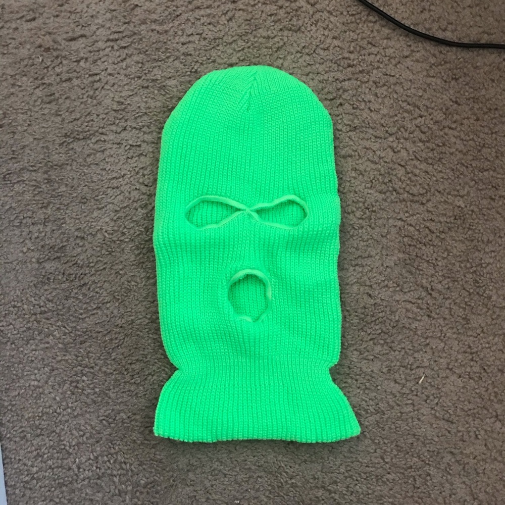 💚 green ski mask / robber mask 💚